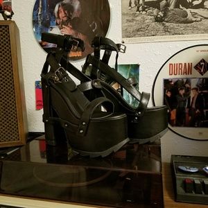 YRU Black Nightcall Platform Heels Sz:9